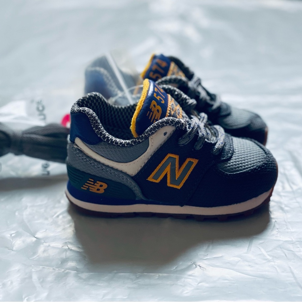 New balance infants 574 new in original box